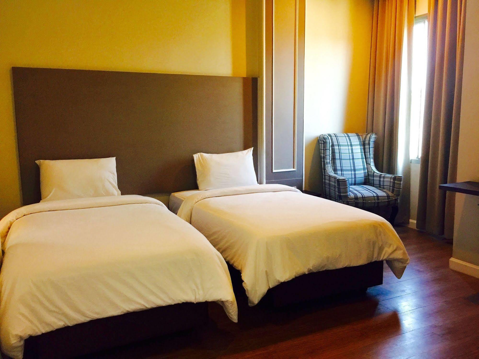 J. Park Hotel Chonburi Luaran gambar